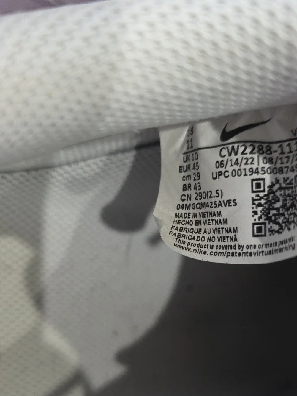 Nike White Leather Low-Top Sneakers